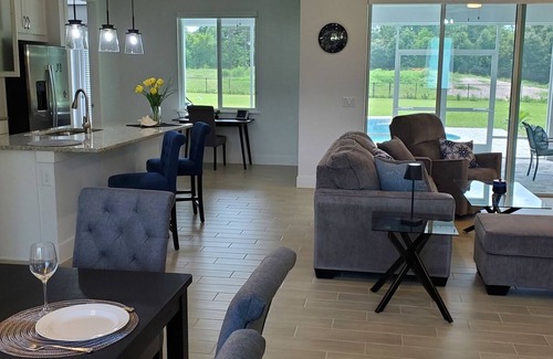 Groveland House | Waterski & More | 3 Bed, 2 Bath