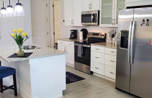 Groveland House | Waterski & More | 3 Bed, 2 Bath