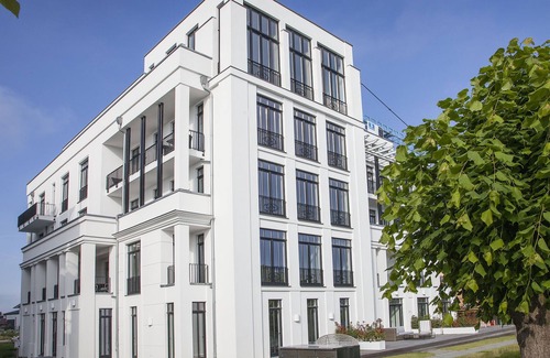 Sellin Apartment | Waterview Cloud *