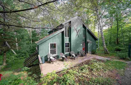 Campton House | Waterville Estates Large 4 Bed/3 Full Bath Ski Home Rec Center