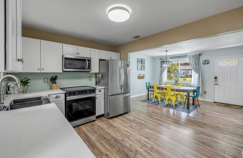 Edgewater House | Waterway Escape - 3BR with Boat & Trailer Parking- Pet Friendly!