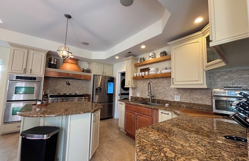 Socastee House | Waterway Oasis w/4 bedrooms, gourmet kitchen, pool table, dock and private pool