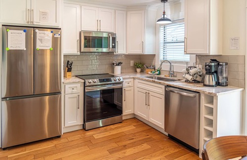 Gulf Shores Condo | Waterway Wonder- Mins to The Wharf & Fishing- Pet Friendly