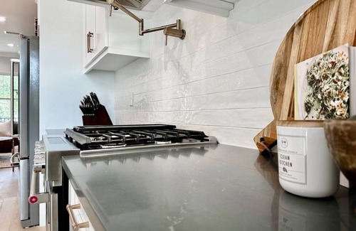 Ocala House | Watula on the Square - Luxury Downtown Retreat
