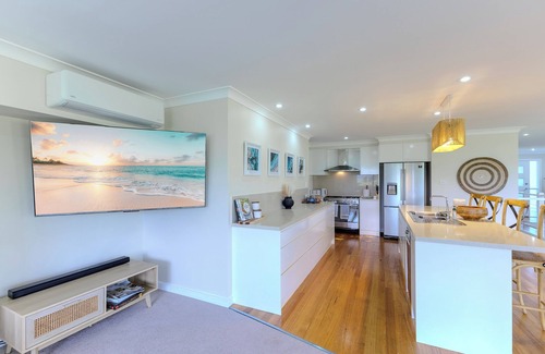 Jamberoo House | Wave and Willow Retreat - Luxury Family Coastal Home-Fully heated & heated pool