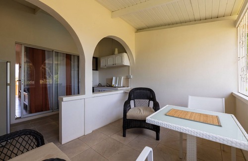The Lime Apartment | Wave Crest Suites