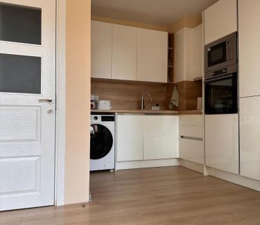 Saints Constantine and Helena Apartment | WaveApartment