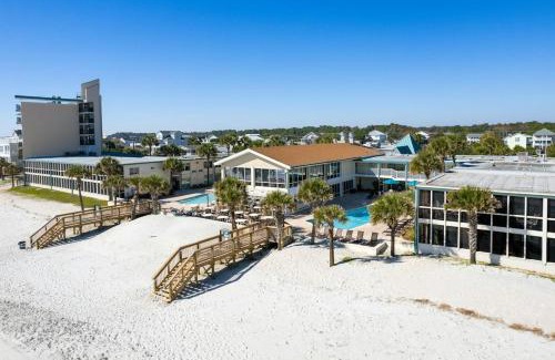 Litchfield by the Sea Apartment | Waves and Breezes 1st Floor Resort View King Room