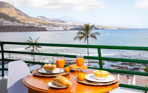 Punta del Hidalgo Apartment | Waves Views