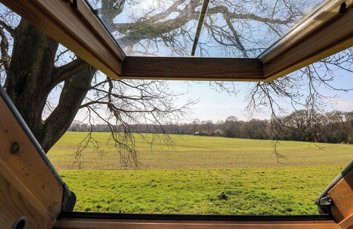 Irstead Cottage | WAYFORD MILL, family friendly, character holiday cottage in Wayford
