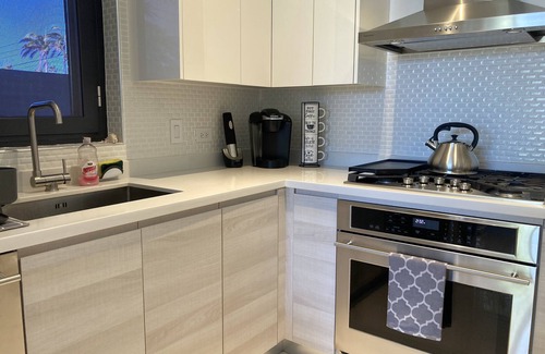 Opal Apartment | Waykiri Unit C-01 Luxurious New Apartment, Noord