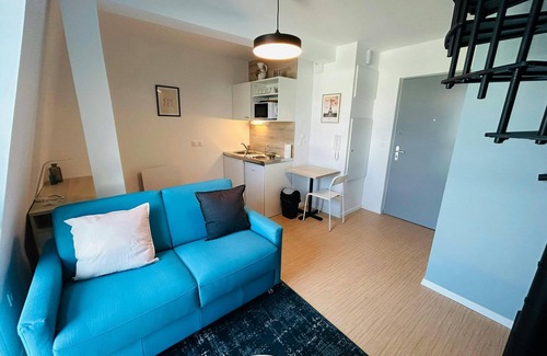 Barbatre Apartment | We Live In R - Duplex 502