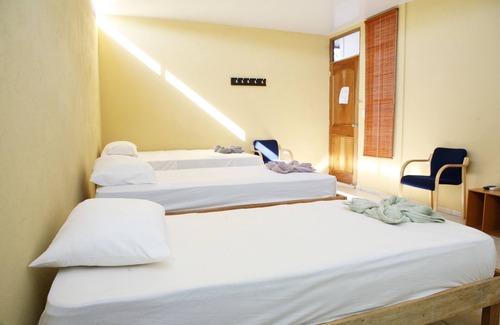 Managua Bed & Breakfast | We make you feel like a member of our Family!