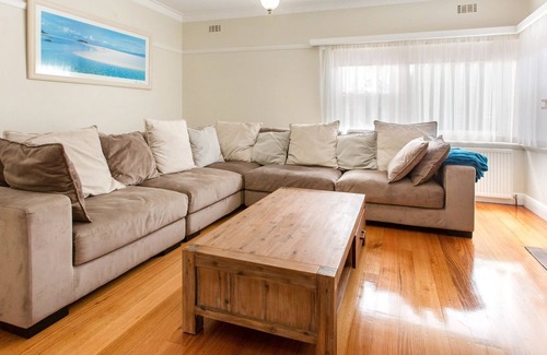 Mornington House | Weavers Cottage - 3 Bedrooms