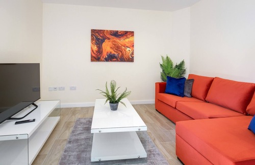 Wednesbury Apartment | Wednesbury, 1 Bedroom Apartment 204 with Parking