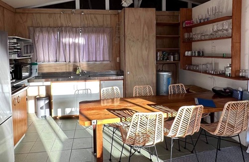 Karkari Peninsula House | Wee Gem on Virtue *New Listing*
