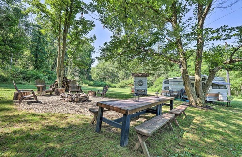 Bedford Cottage | ‘Wee Humble Cottage’ w/Area Hunting + Canoeing!
