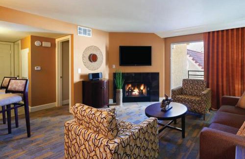 Las Vegas Apartment | Weekend in Vegas - One Bedroom Apartment Next to Sphere!