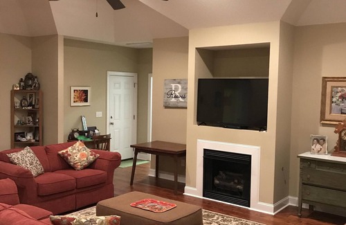 Oxford House | Weekend rental available for Ole Miss Football games