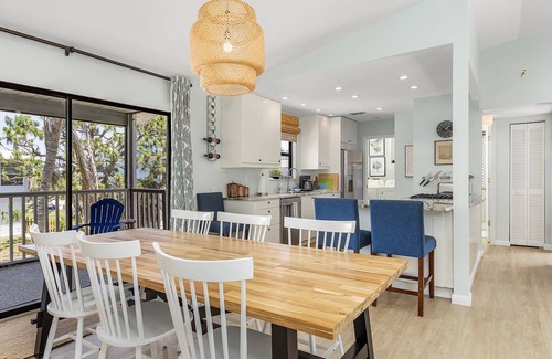 Bokeelia House | Weekly Rental in Bokeelia! Captain's Cove Community!