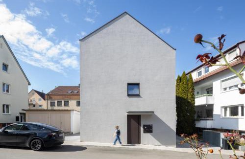 Fellbach Apartment | Weinberg-Design-Apartment Stuttgart-Fellbach