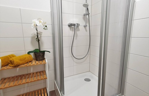 Brandenburg an der Havel Apartment | Welcome to HOGULU - House 1, Apartment 8 in Brandenburg an der Havel!