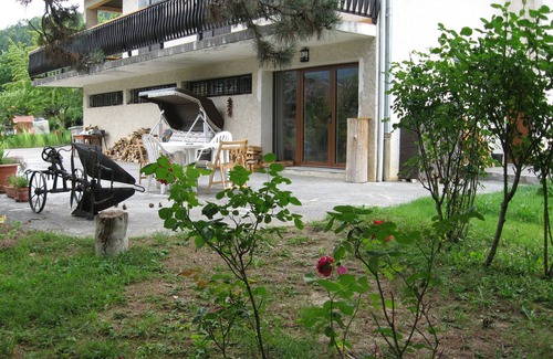La Rochette Apartment | Welcome. Cozy ground-floor apartment in a quiet area with terrace and garden