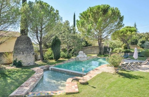 Saint-Pierre-de-Vassols Villa | Welcome