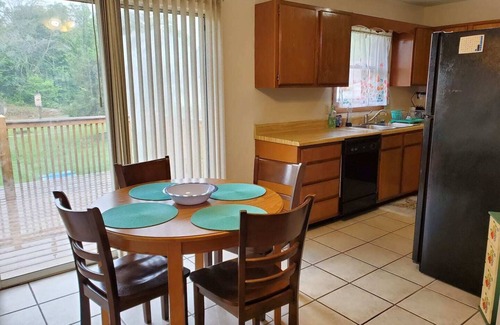 Oak Grove House | Welcome Home to Southern Hospitality
