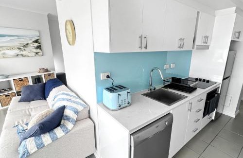 Cullen Bay Apartment | Welcome Homestay Bayside