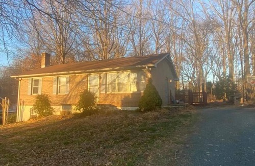 Madison Heights House | Welcome: Relaxing Ranch near Downtown Lynchburg