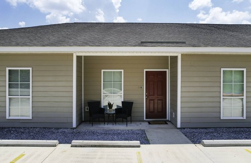 Hammond Apartment | Welcome! This apartment offers a spacious and comfortable place to stay.