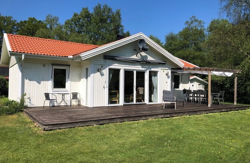 Listarum House | Welcome to a charming house on Österlen near beautiful nature, water and golf!