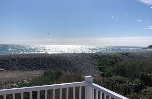 Minot House | Welcome to "A Stones Throw" Cottage located steps from the beach.