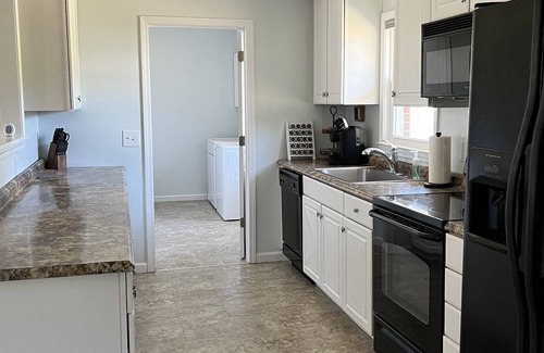 Boiling Spring Lakes House | Welcome to Beach Bound!
