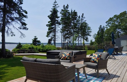Panmure Island Cottage | Welcome to beautiful Yellow Tent Cottage, PEI - your ocean-side vacation home!