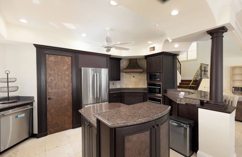 Sunset Beach House | Welcome to Bluefin Your Waterfront Getaway!