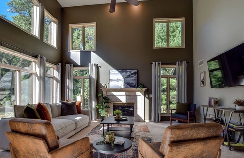 Poynette House | Welcome to Bucky Badger Retreat! A haven of tranquility in Poynette, WI!