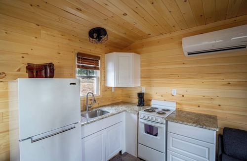 Hammondsport Cabin | Welcome to Camp Waneta.