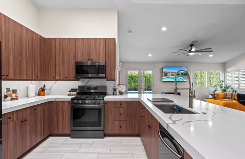 Bermuda Dunes House | Welcome to Casa De La Reina - House of The Queen - Private Oasis