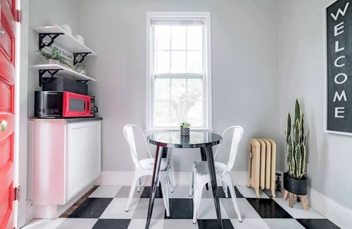 Daniels Hill Cottage | Welcome to Cozy Cottage: Relax. Explore. Retreat.