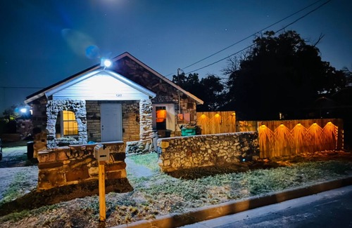 San Angelo House | Welcome to Cozy Stone Cottage 3 bedrooms and 1 bathroom house.
