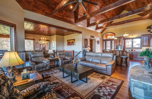 Murphy Ski Chalet | Welcome to Crisp Mountain Lodge!