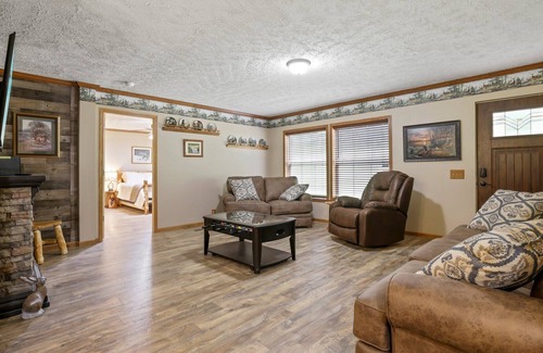 Carbon Hill Cabin | Welcome to Deer Run Retreat