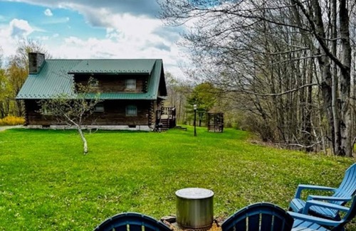 Livingston Manor House | Welcome to Elk Point! A cozy 2 BR/2 BA cabin with mountain views, woodstove, deck, and fire pit. Hiking trails right nearby, with Livingston Manor just a 10‑minute drive away.