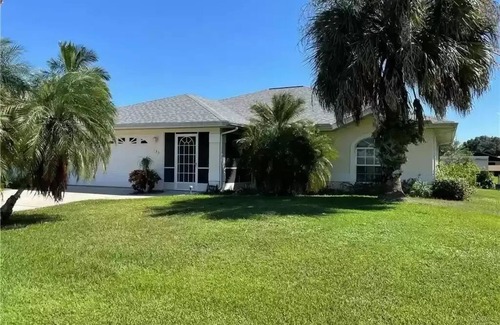 Lake Placid House | Welcome to Floridays.a quiet place by the lake