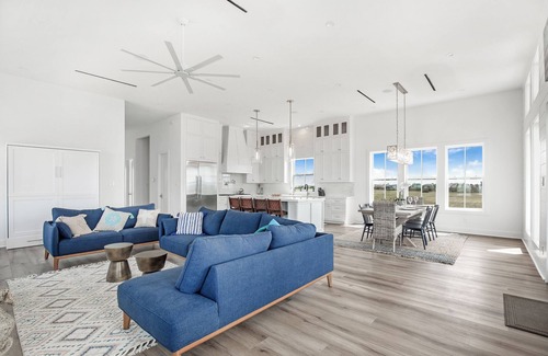 Galveston House | Welcome to Gulf Dream! Nestled in the adorable Beachside Village