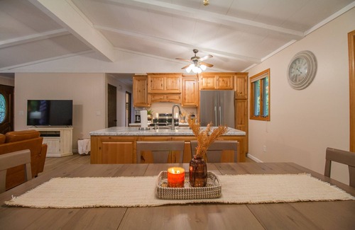 Danbury House | Welcome to Hanscom Hideaway! Cozy 3-bedroom house