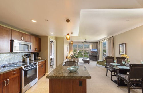 Kaanapali Resort | Welcome to Hokulani 622, 2 bedroom 2bath Rainbow & Mountain Views great rates