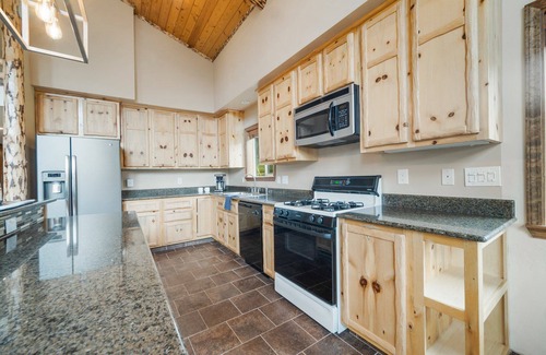 Durango - Purgatory Cabin | Welcome to Lemon Lodge! Relax and unwind in this private and secluded cabin.